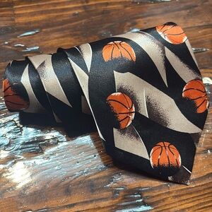 Roberto Cellini Mens‎ Vintage Basketball Print Silk Tie – Novelty